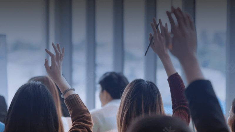 线上课与线下班：技能培训性价比的深层解析