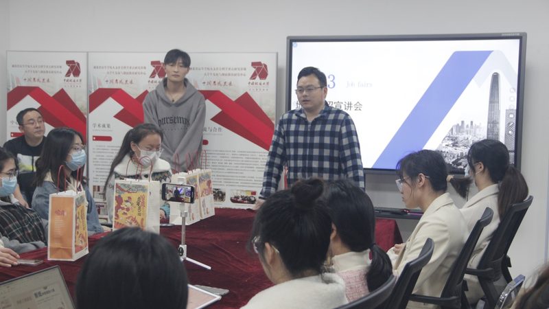 叉车培训，随到随学，上海职场人士的新选择**